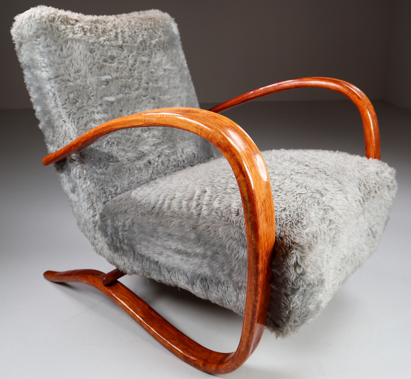 Bentwood Armchair H269 by Jindřich Halabala with old fabric 1930s Early-20th century