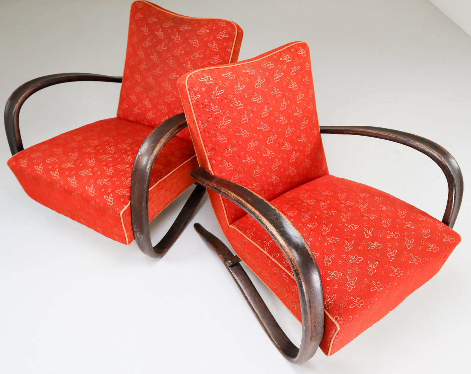 Bentwood Armchairs H269 by Jindřich Halabala with original fabric 1930s Early-20th century