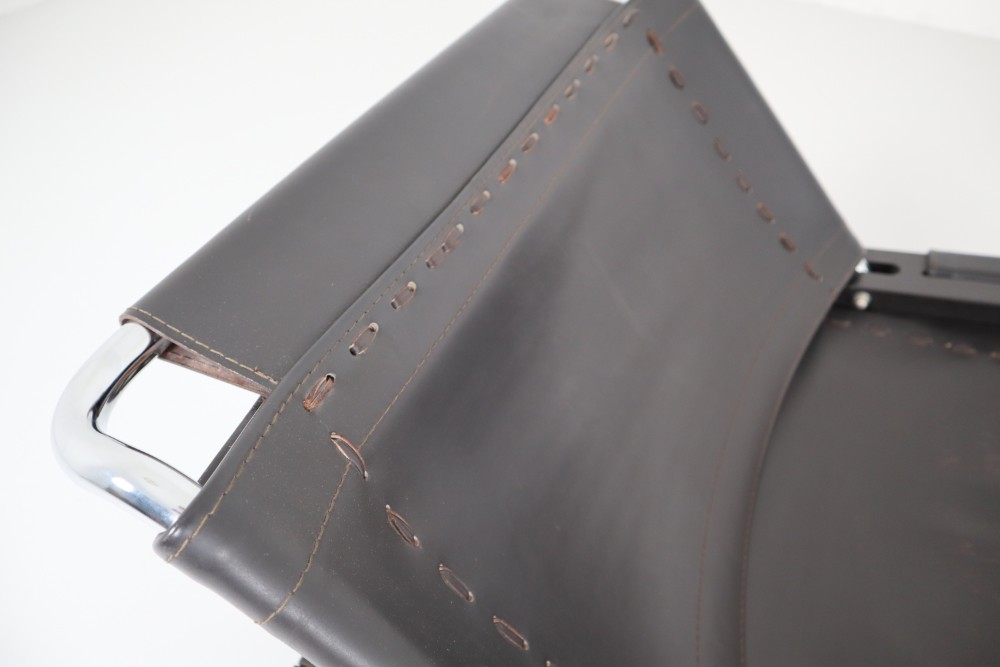 Brutalist Adjustable chair which was made by Sonja Wasseur. Amsterdam 1970’s