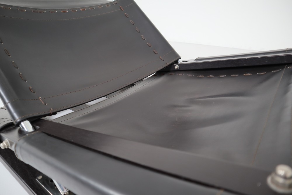 Brutalist Adjustable chair which was made by Sonja Wasseur. Amsterdam 1970’s