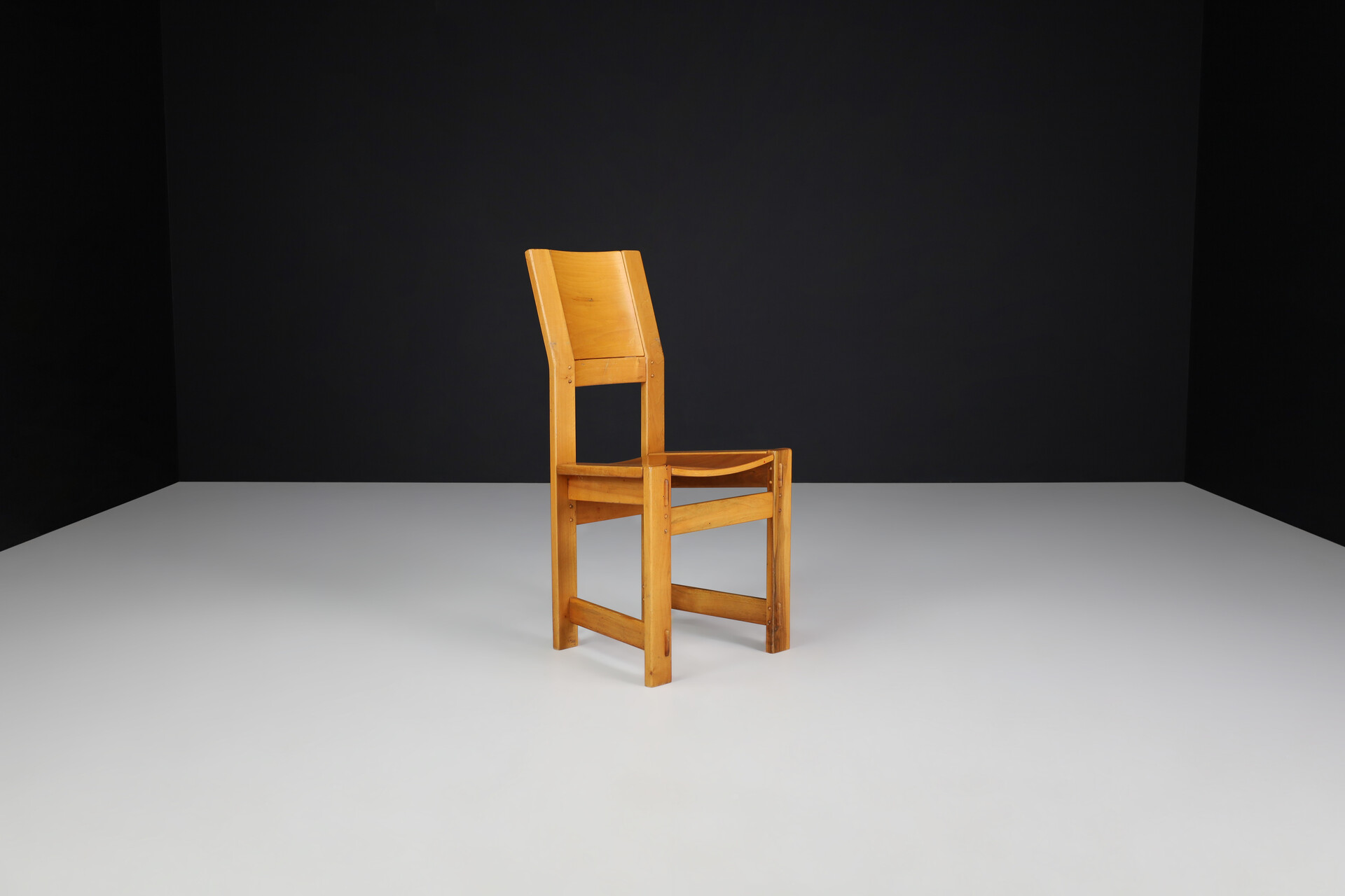 Brutalist Giuseppe Rivadossi Dining Chairs in Walnut, Italy 1970s Late-20th century