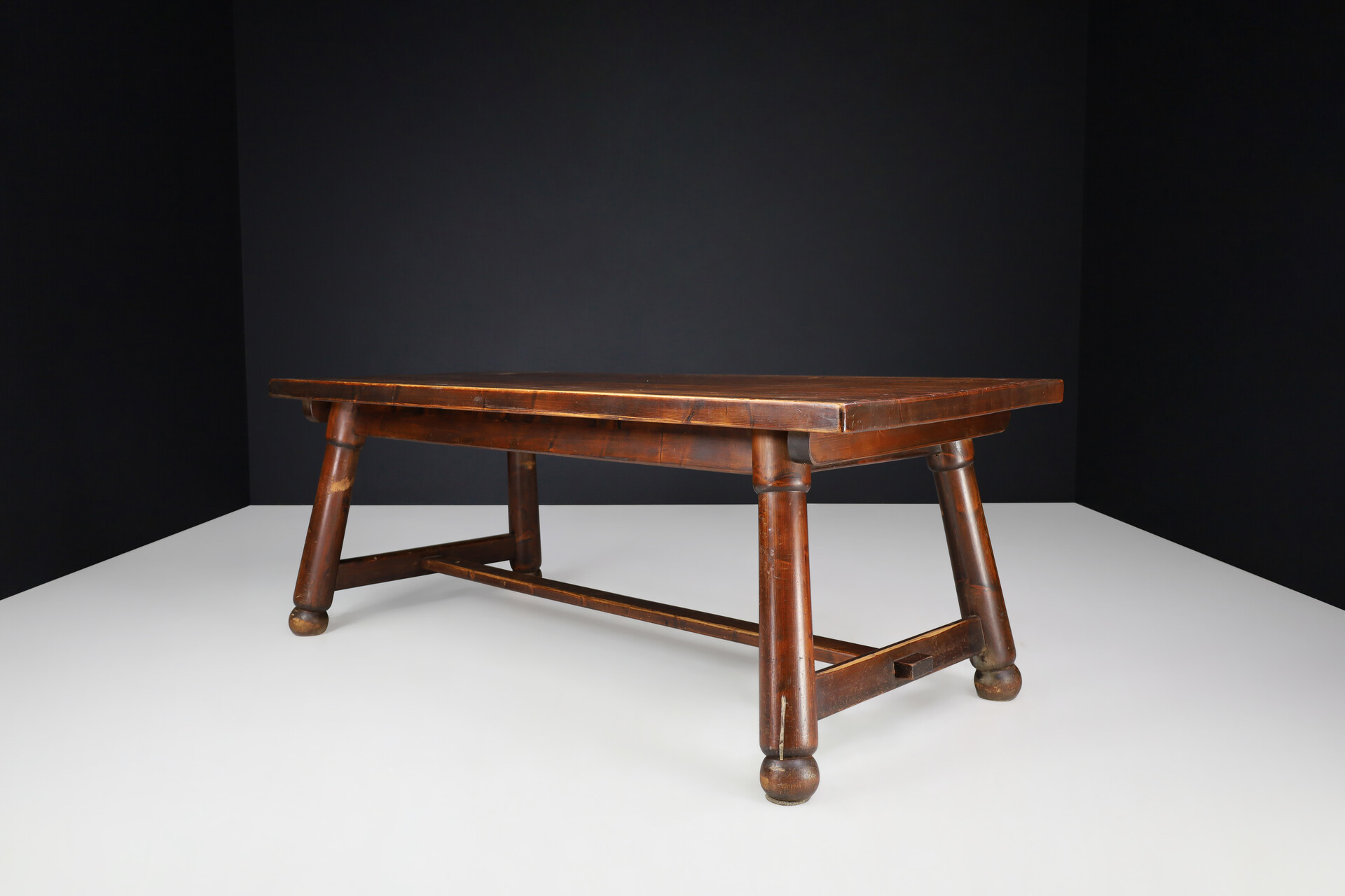 Brutalist Large french pine dining table, France 1950 Mid-20th century