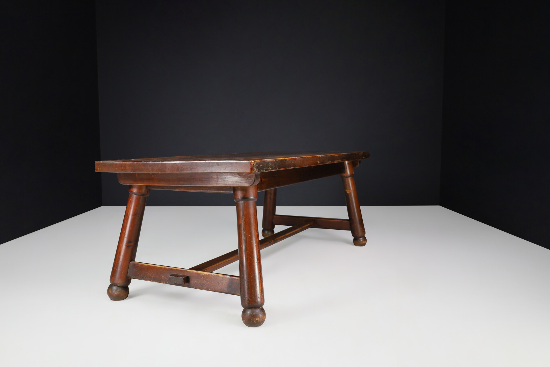 Brutalist Large french pine dining table, France 1950 Mid-20th century