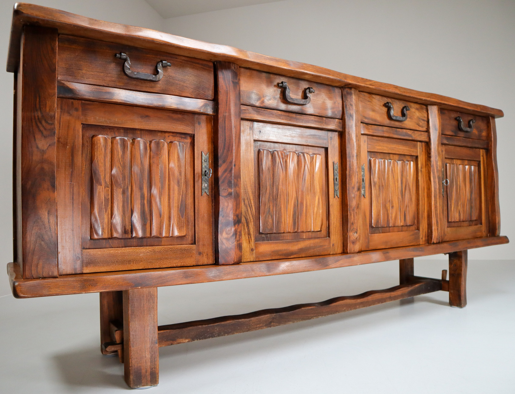 Brutalist Large Sculptural Sideboard by Olavi Hänninen for Mikko Nupponen, Finland, 1950s Mid-20th century
