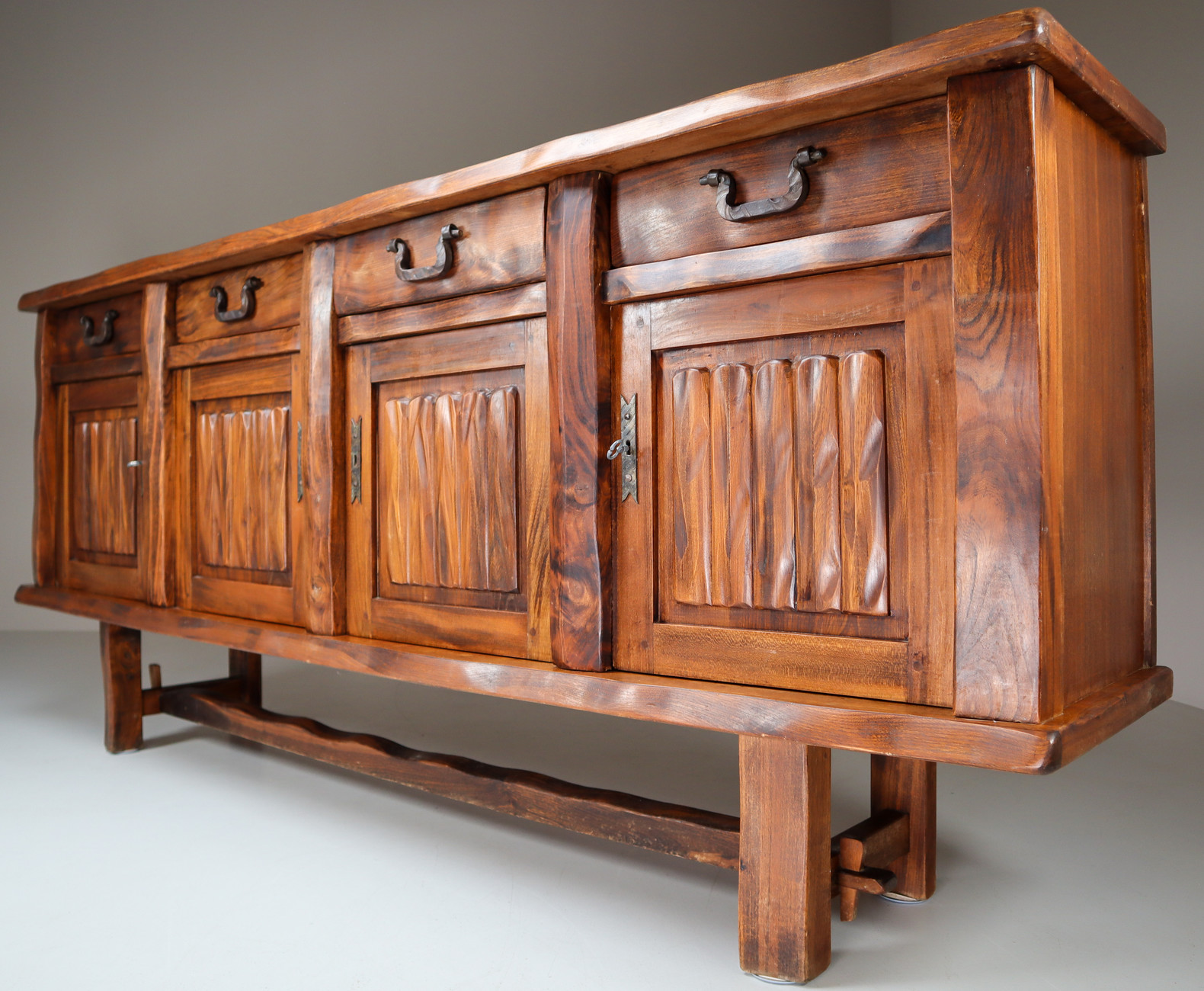 Brutalist Large Sculptural Sideboard by Olavi Hänninen for Mikko Nupponen, Finland, 1950s Mid-20th century