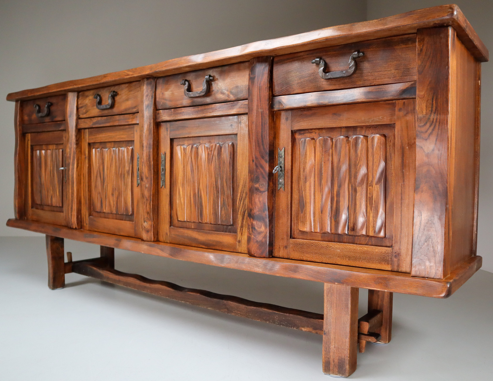 Brutalist Large Sculptural Sideboard by Olavi Hänninen for Mikko Nupponen, Finland, 1950s Mid-20th century