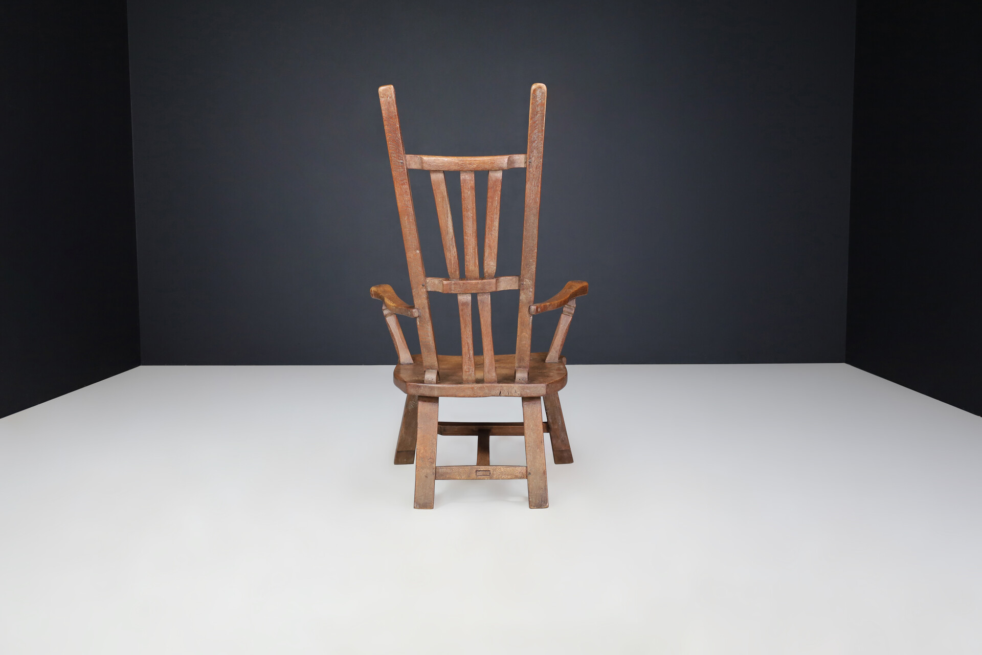 Brutalist Lounge chair in solid oak, France 1960s Mid-20th century