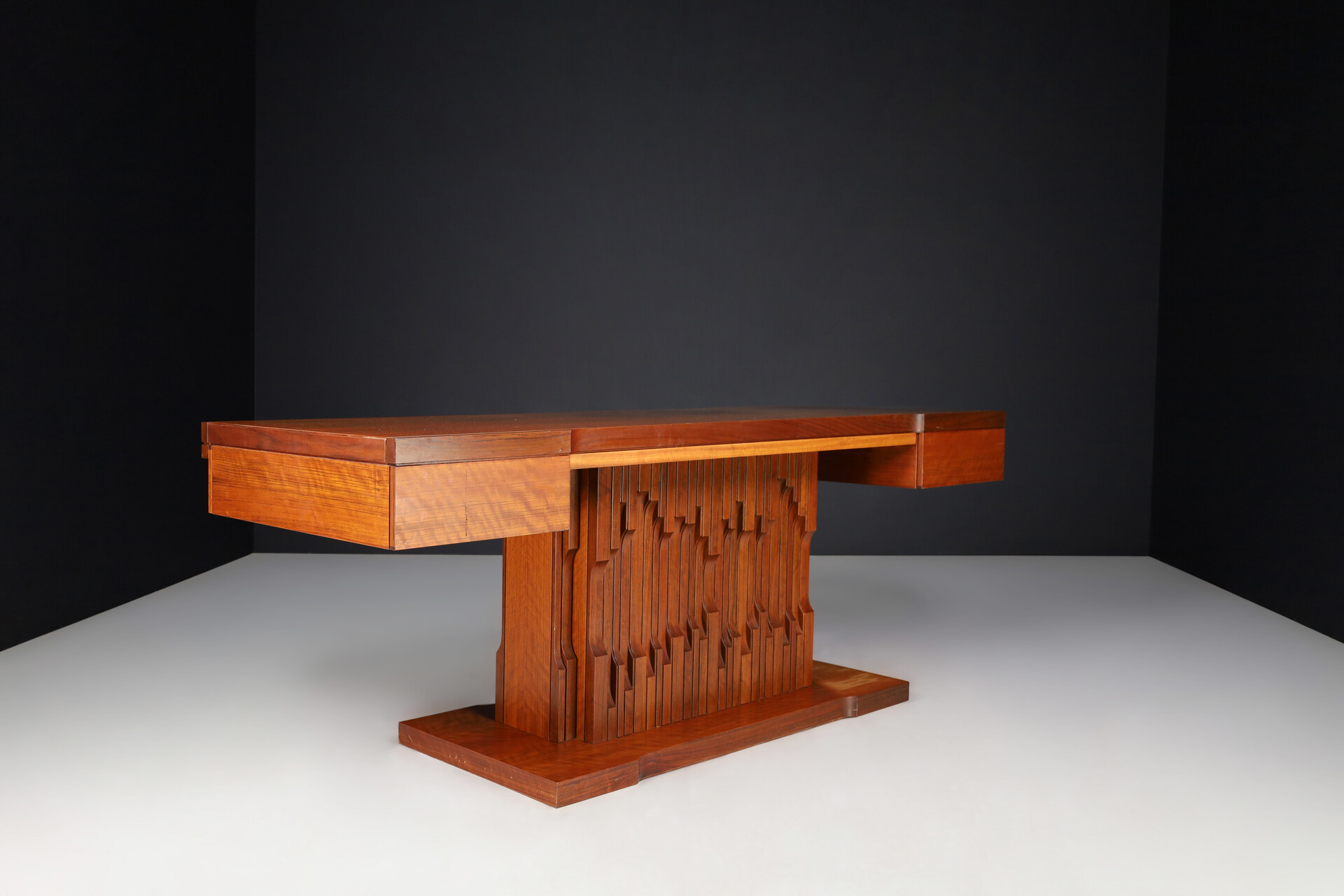 Brutalist Luciano Frigerio Presidential Writing desk in Walnut , Italy 1970s Late-20th century