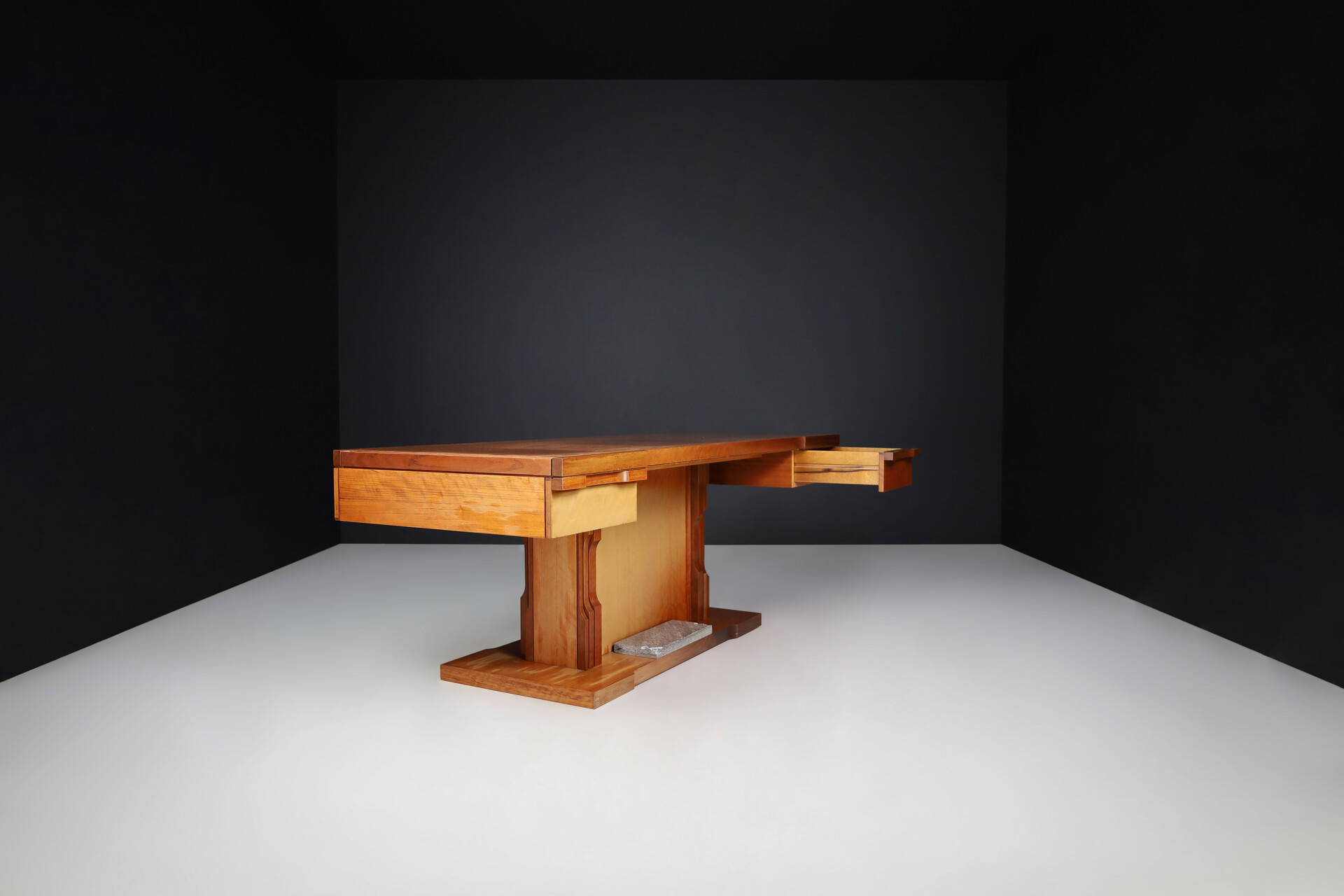 Brutalist Luciano Frigerio Presidential Writing desk in Walnut , Italy 1970s Late-20th century