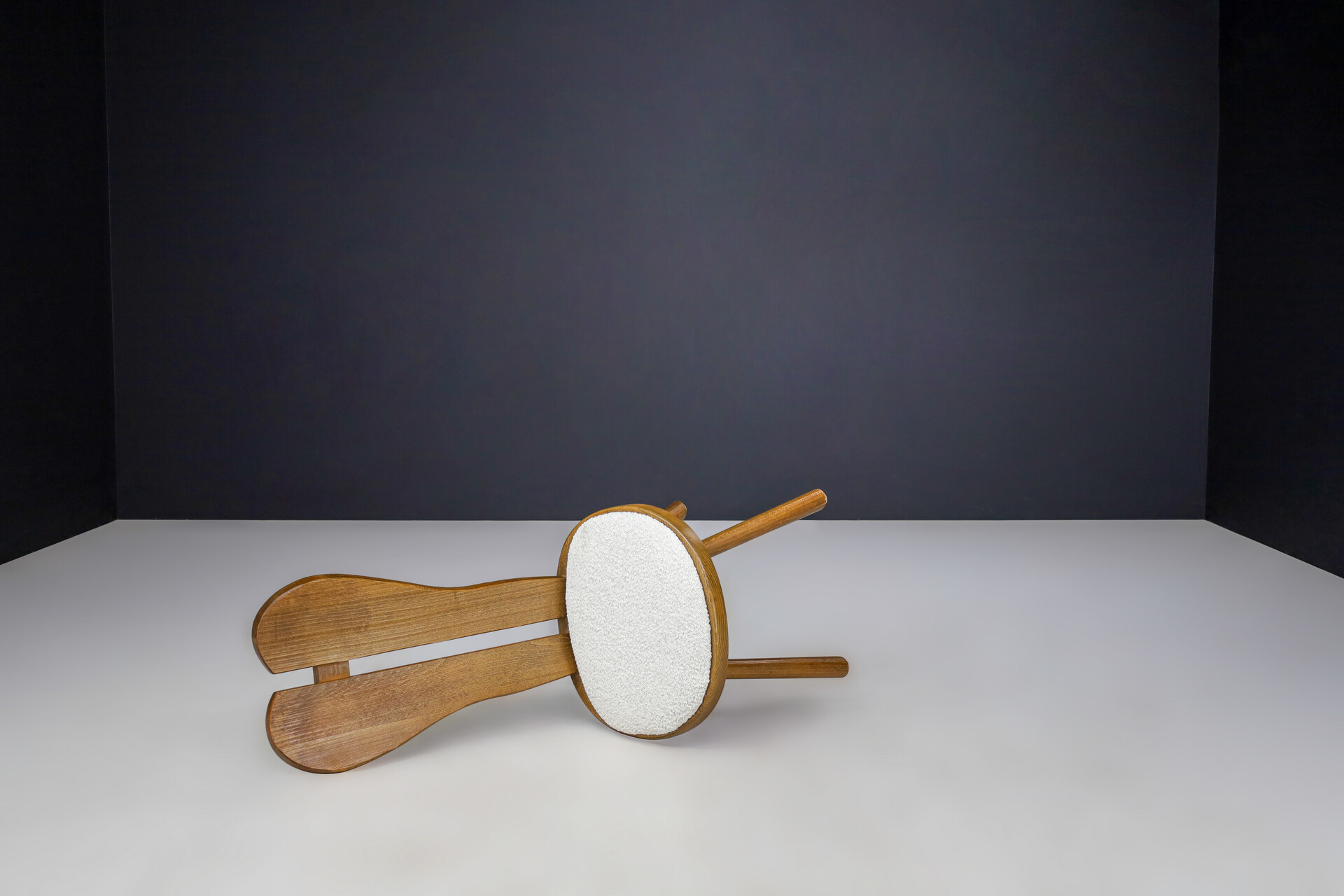 Brutalist Oak and Bouclé Dining room chairs, France 1960s Mid-20th century