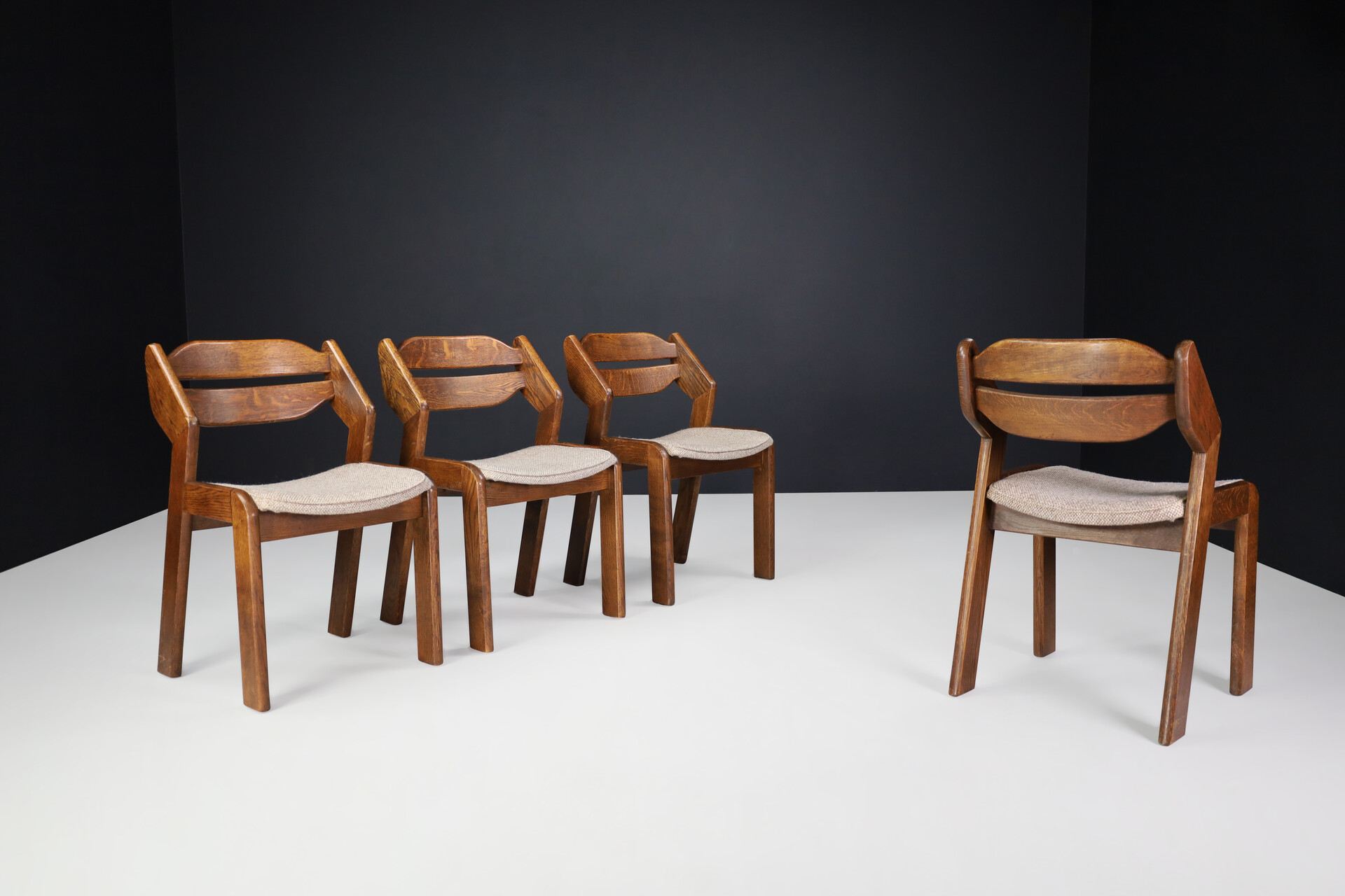Brutalist Oak Dining room / side chairs, the Netherlands 1960s Mid-20th century