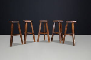 Brutalist Olavi Hänninen Brutalist Elm Wood Bar Stools, Finland 1960s Mid-20th century