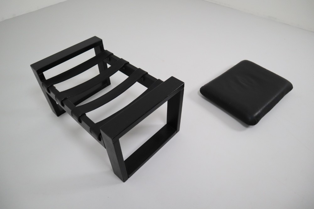 Brutalist Ottoman Which Was Made By Sonja Wasseur. Amsterdam 1970’S Late-20th century