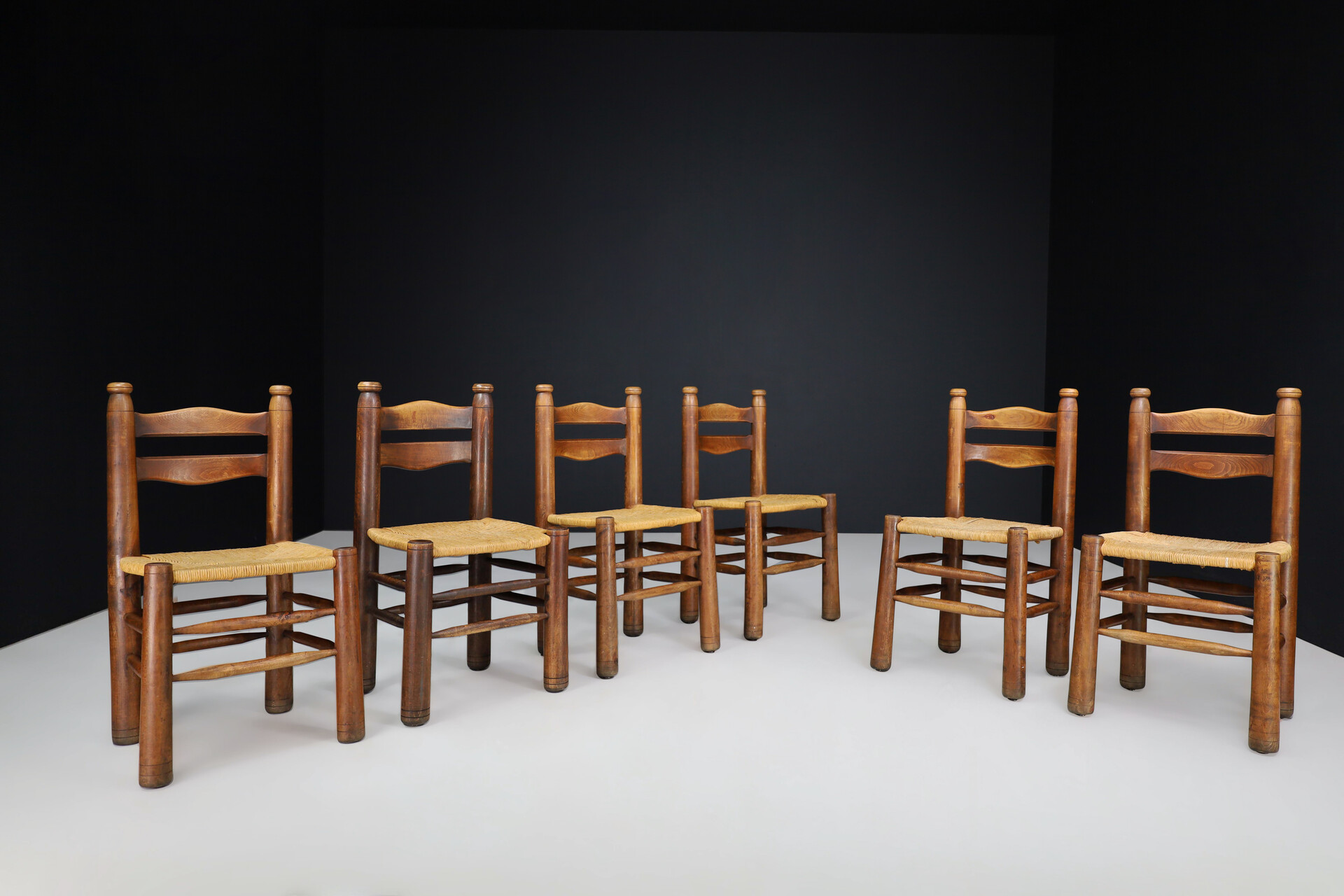 Brutalist Patinated Oak and Rush dining ( Charles Dudouyt style ), France, 1940s Mid-20th century