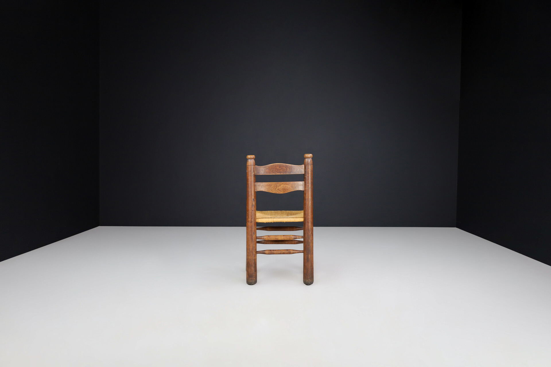Brutalist Patinated Oak and Rush dining ( Charles Dudouyt style ), France, 1940s Mid-20th century