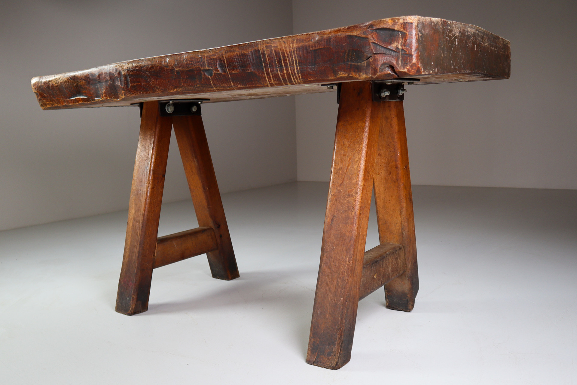 Brutalist Primitive / Brutalist Heavy Oak Ding Table / Side Table France 1960s Mid-20th Century 