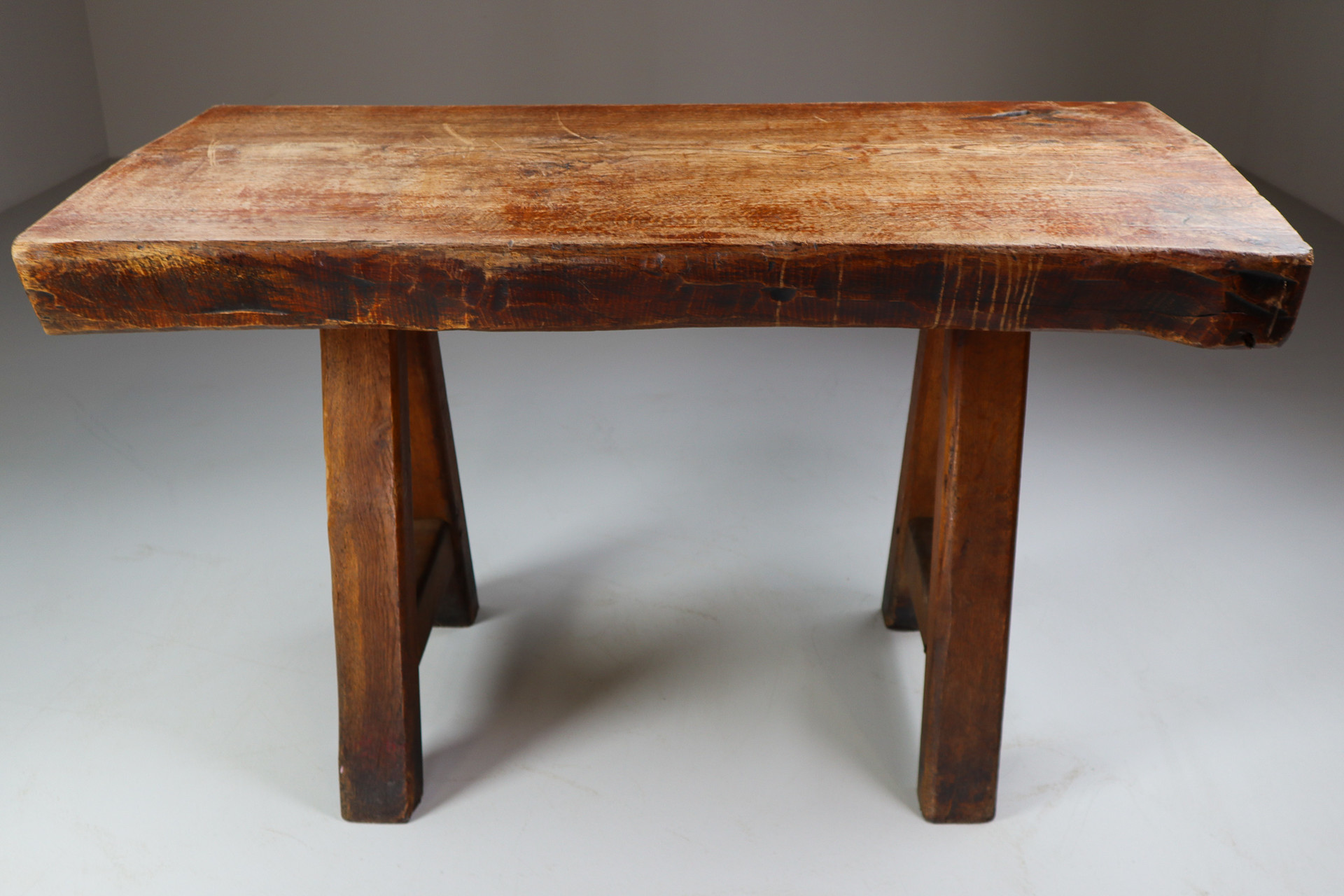 Brutalist Primitive / Brutalist Heavy Oak Ding Table / Side Table France 1960s Mid-20th Century 