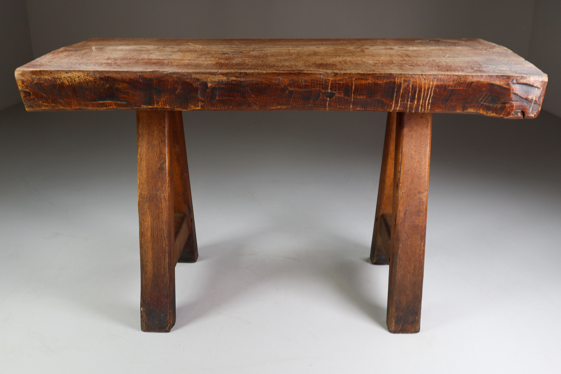Brutalist Primitive / Brutalist Heavy Oak Ding Table / Side Table France 1960s Mid-20th Century 