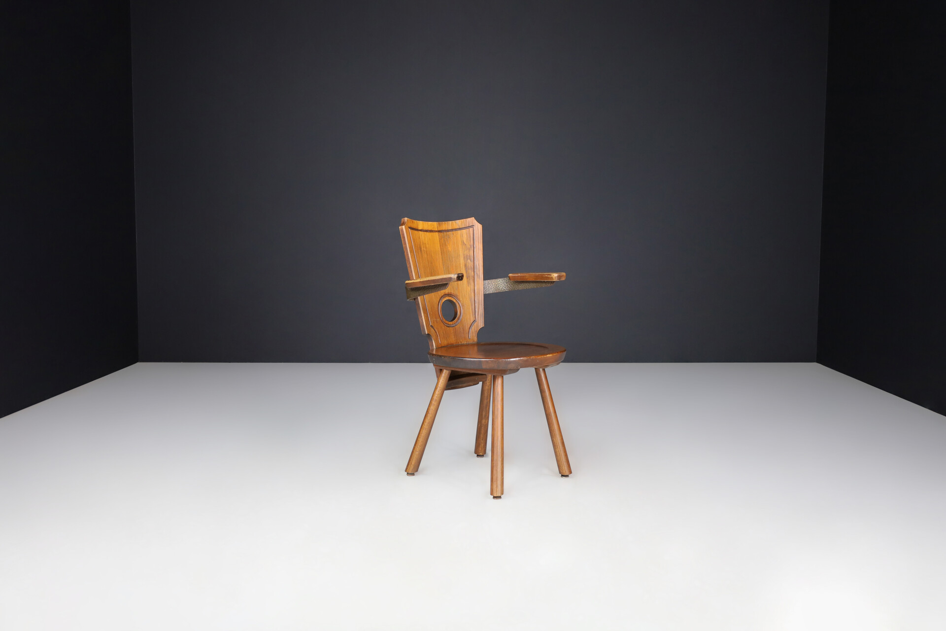 Brutalist Sculptural Arm chair, France 1960s Mid-20th century