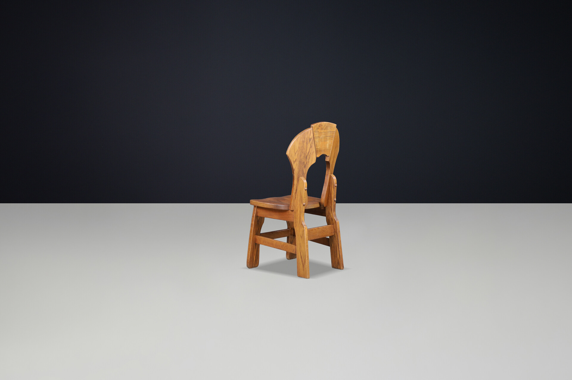 Brutalist Set of 8 Oak dining chairs, belgium 1970s Late-20th century