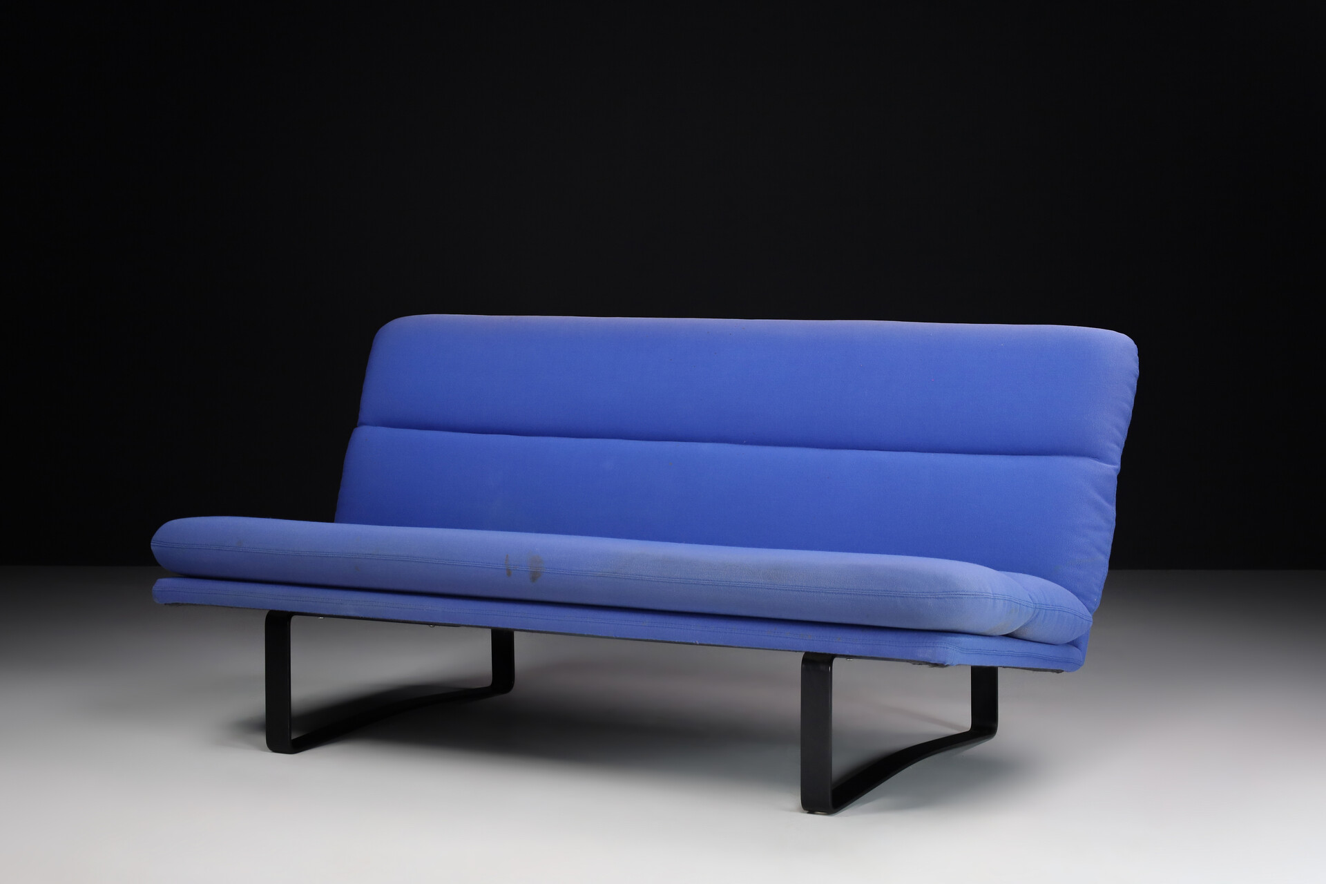 C684 Three-Seat Sofa by Kho Liang Le for Artifort, Netherlands 1968 Mid-20th century