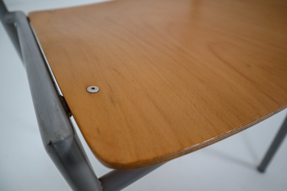 Crazy set of 100 x comfortable industrial plywood chairs, produced in Holland 