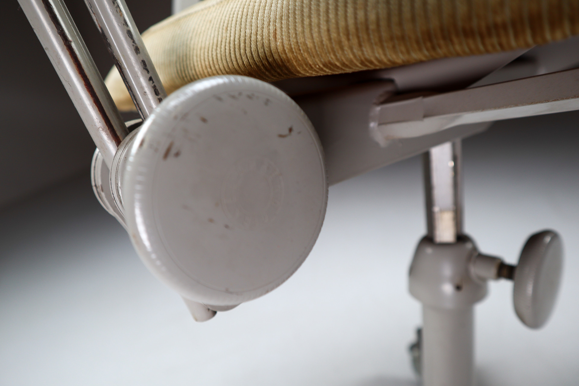Dutch Architect Adjustable Revolving De Cirkel Chair by Friso Kramer Mid-20th century