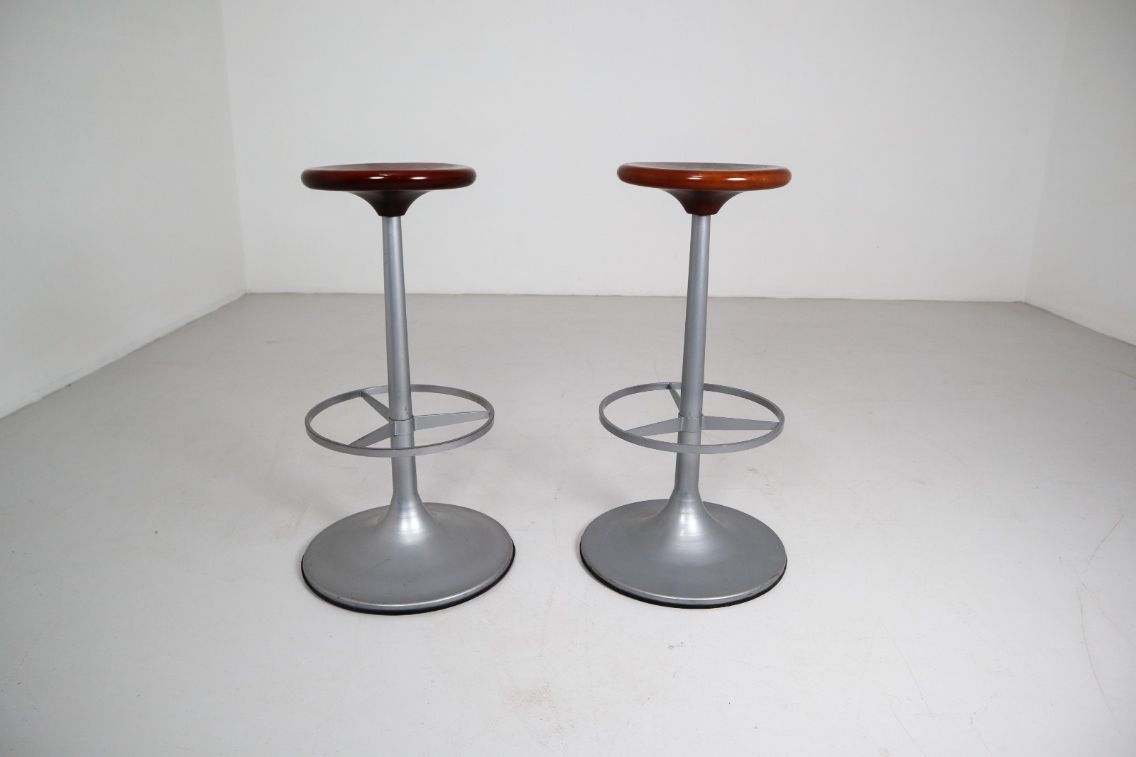 Dutch midcentury bar stool 