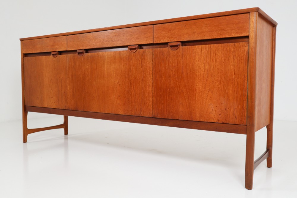 English Mid-Century Modern large Teak Sideboard, Stamped Nathan, 1960s Mid-20th century