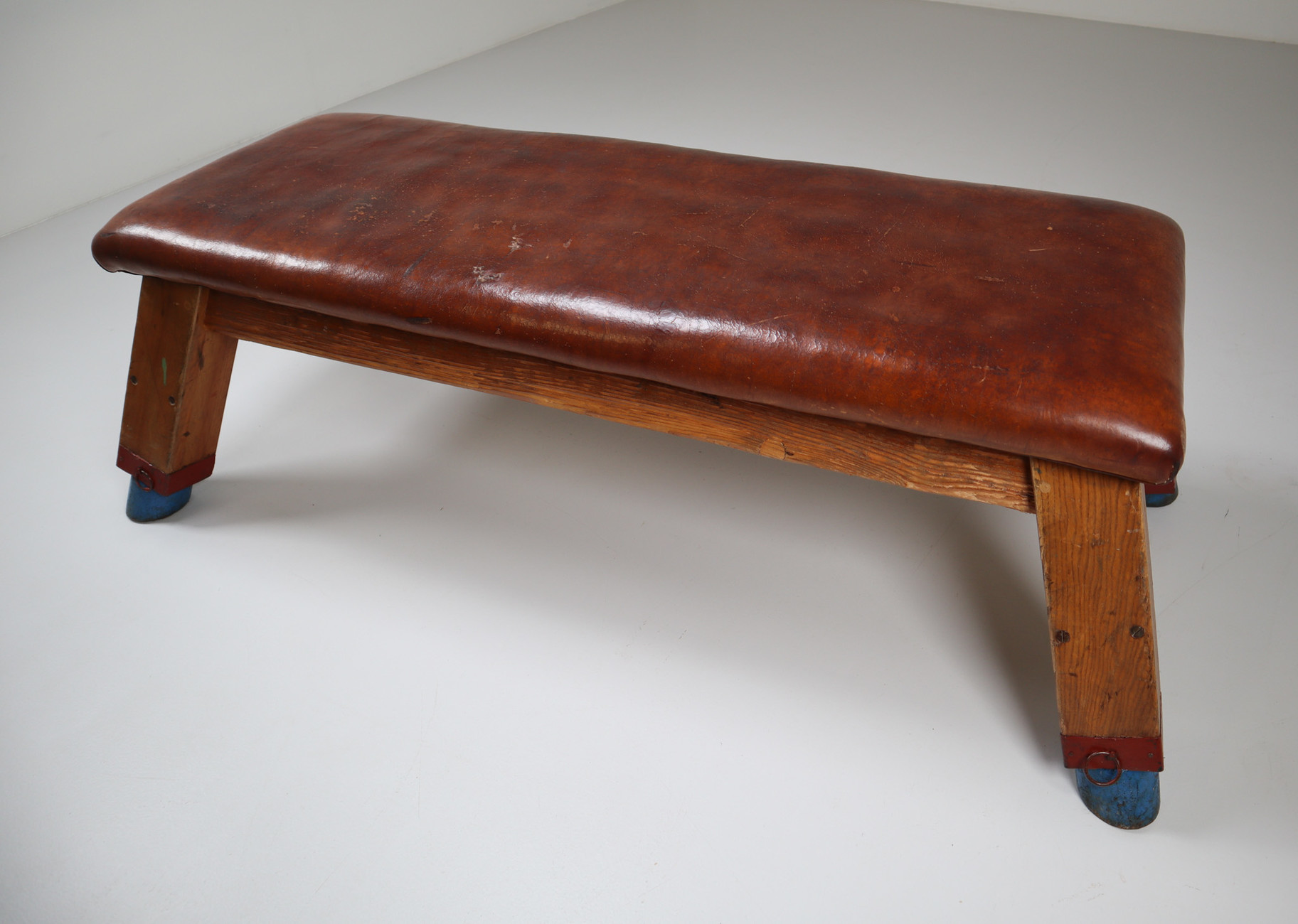 European Vintage Patinated Leather Gym Bench or Table, circa 1950s Mid-20th century