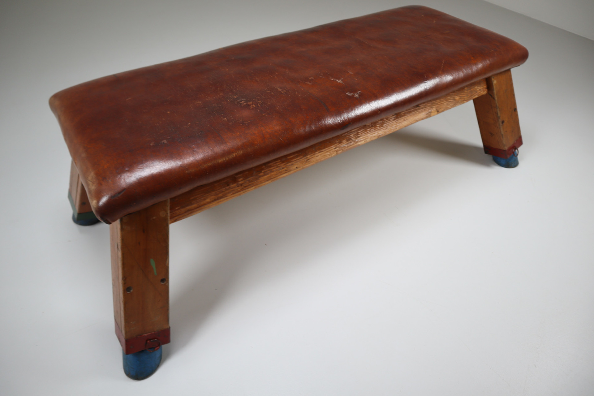 European Vintage Patinated Leather Gym Bench or Table, circa 1950s Mid-20th century