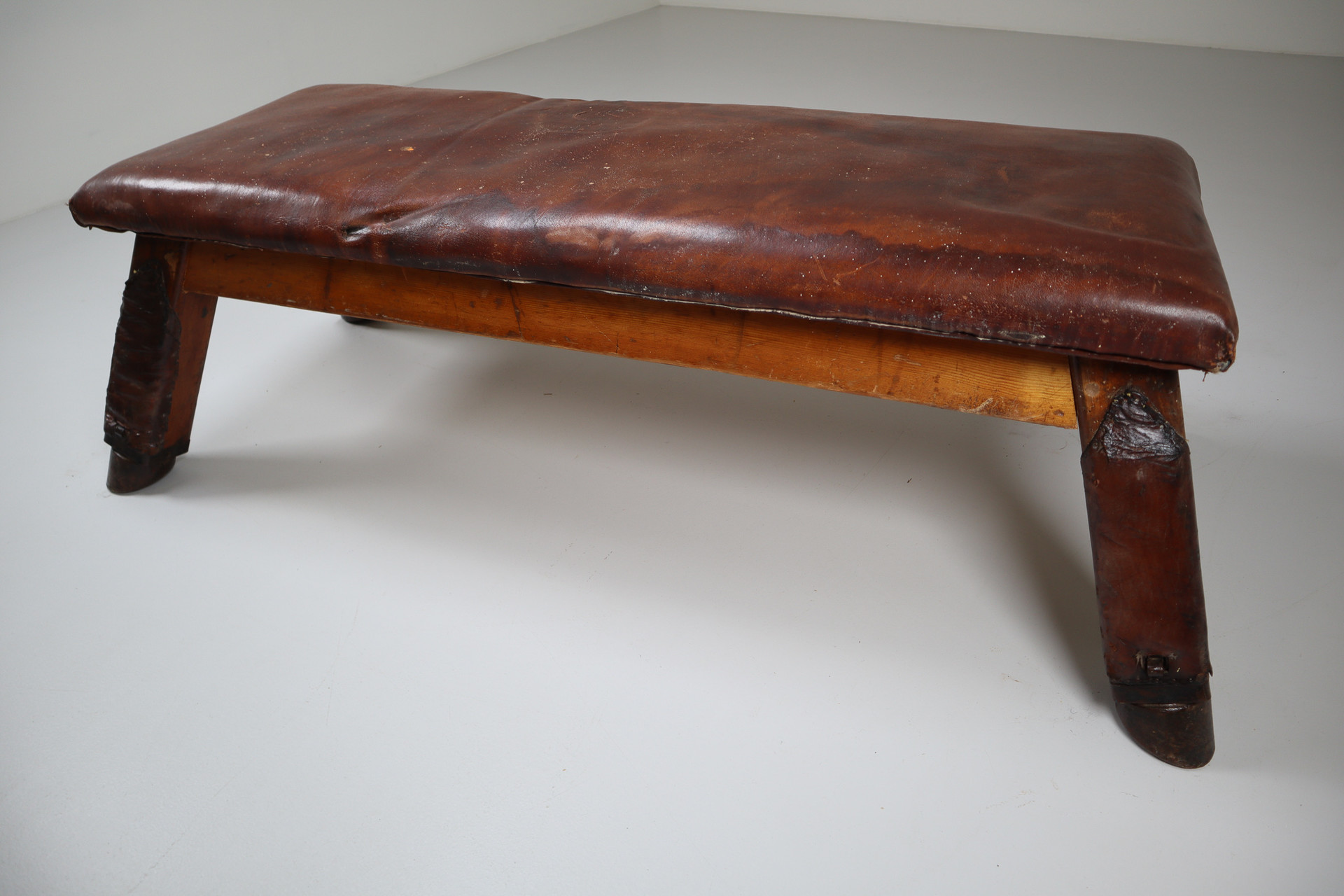 European Vintage Patinated Leather Gym Bench or Table, circa 1950s Mid-20th century