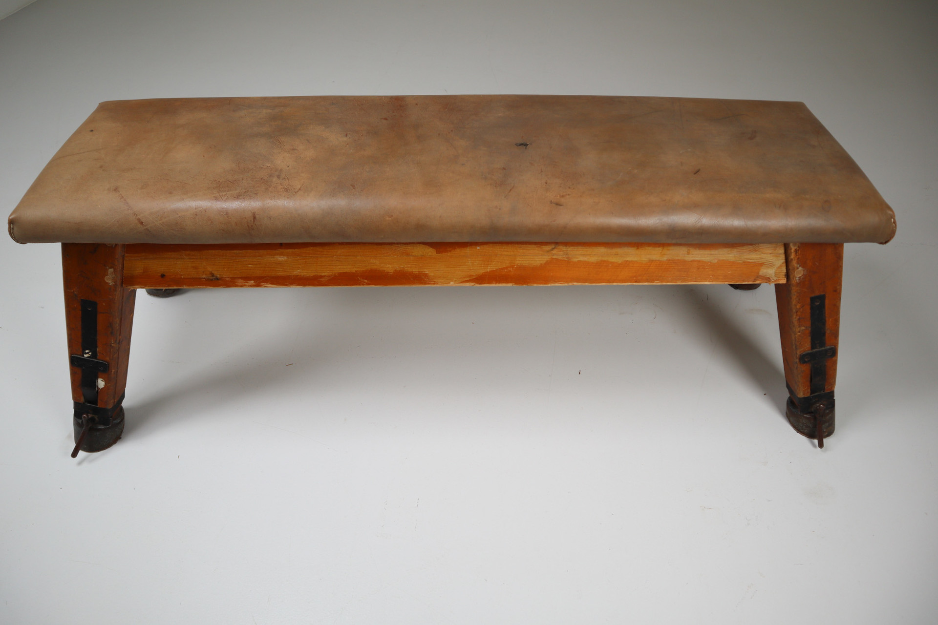 European Vintage Patinated Leather Gym Bench or Table, circa 1950s Mid-20th century