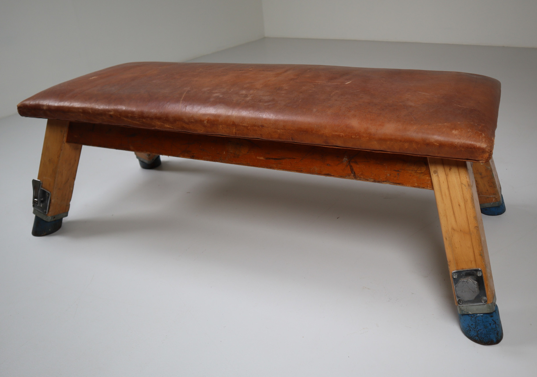 European Vintage Patinated Leather Gym Bench or Table, circa 1950s Mid-20th century