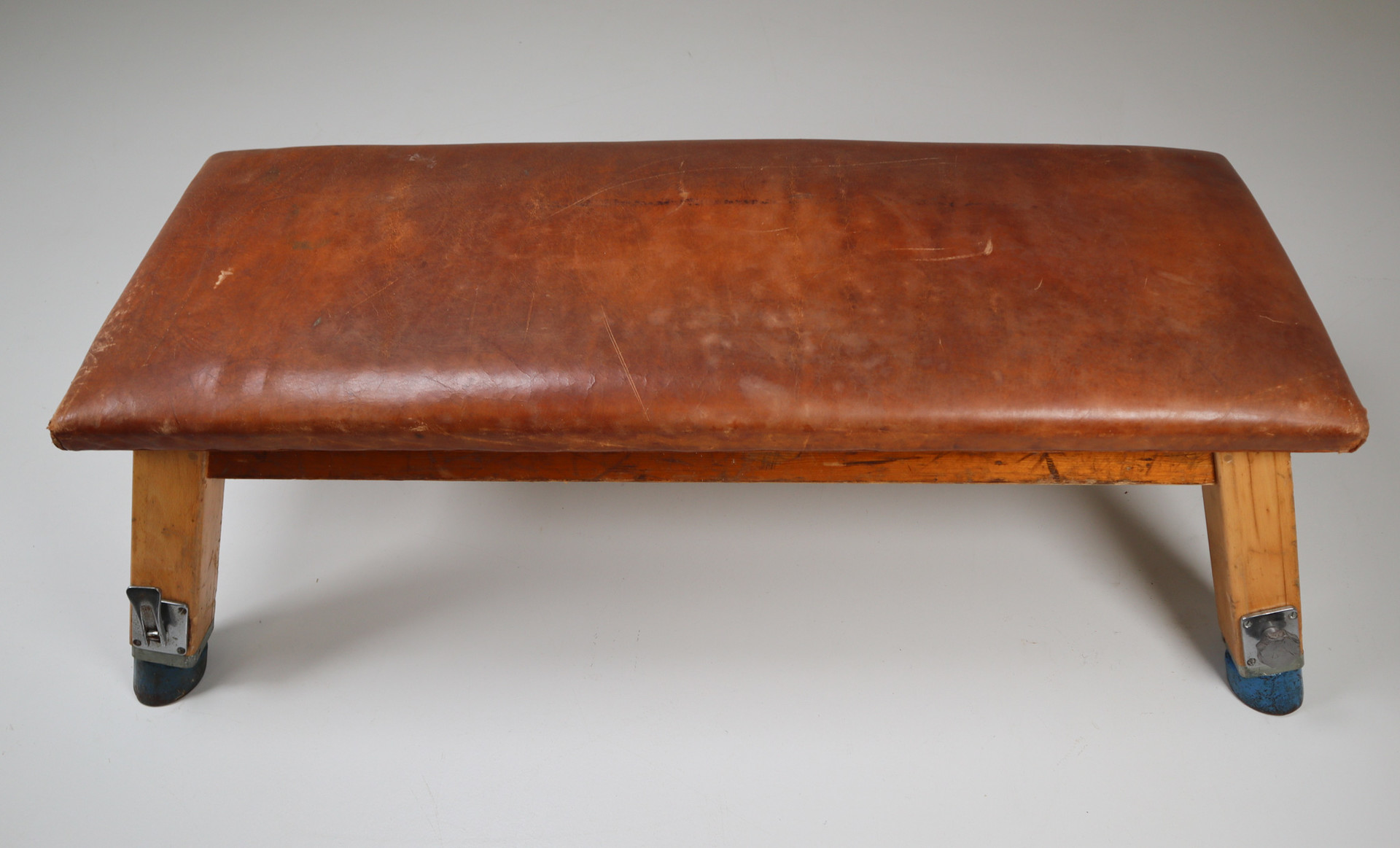 European Vintage Patinated Leather Gym Bench or Table, circa 1950s Mid-20th century