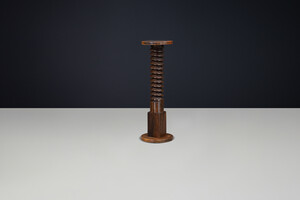 French Hand-Carved Spiral Wooden Pedestal with Original Patina, 1940s Early-20th century