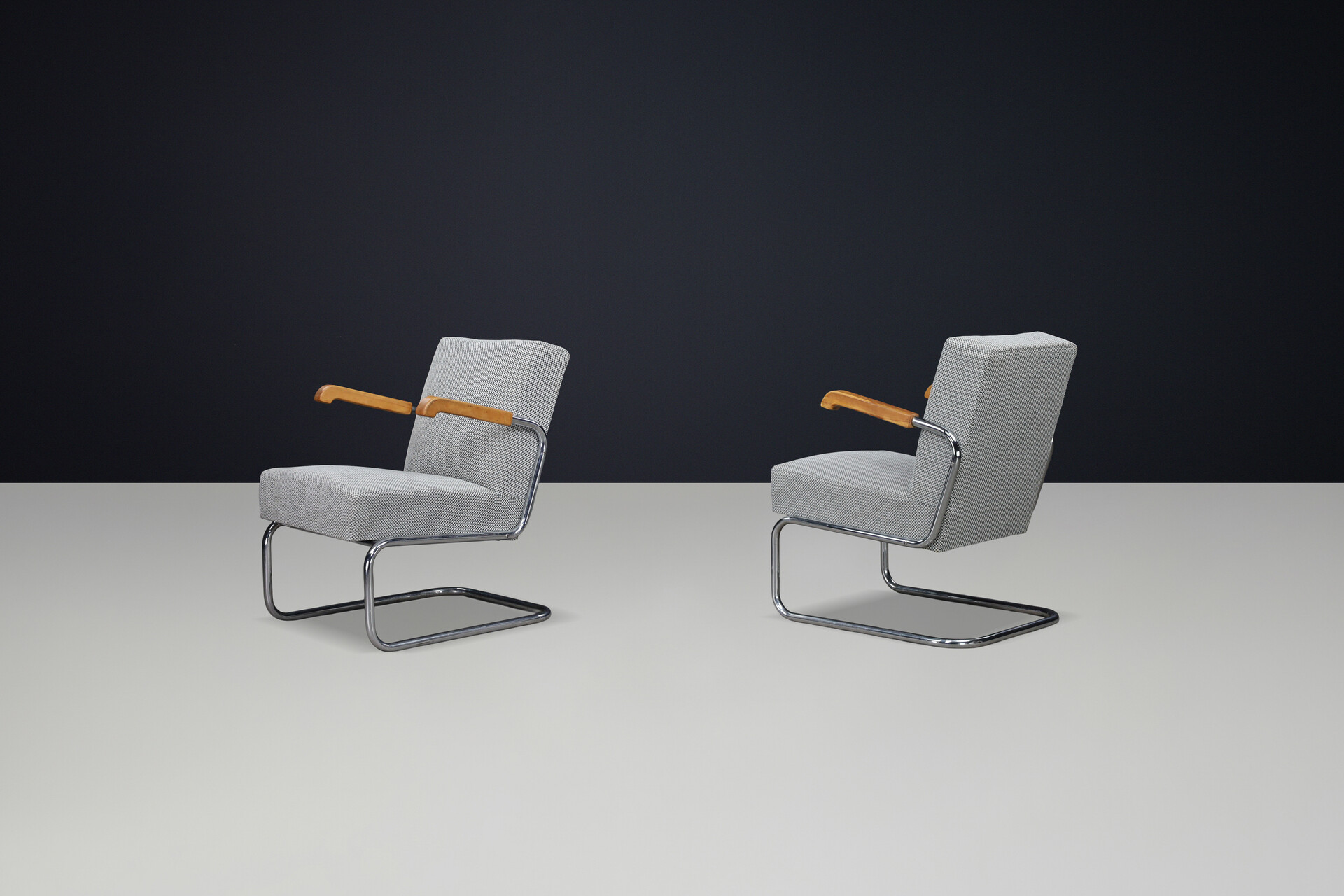 Functionalist Cantilever Armchairs with Wooden Armrests, Cz 1930 Early-20th century