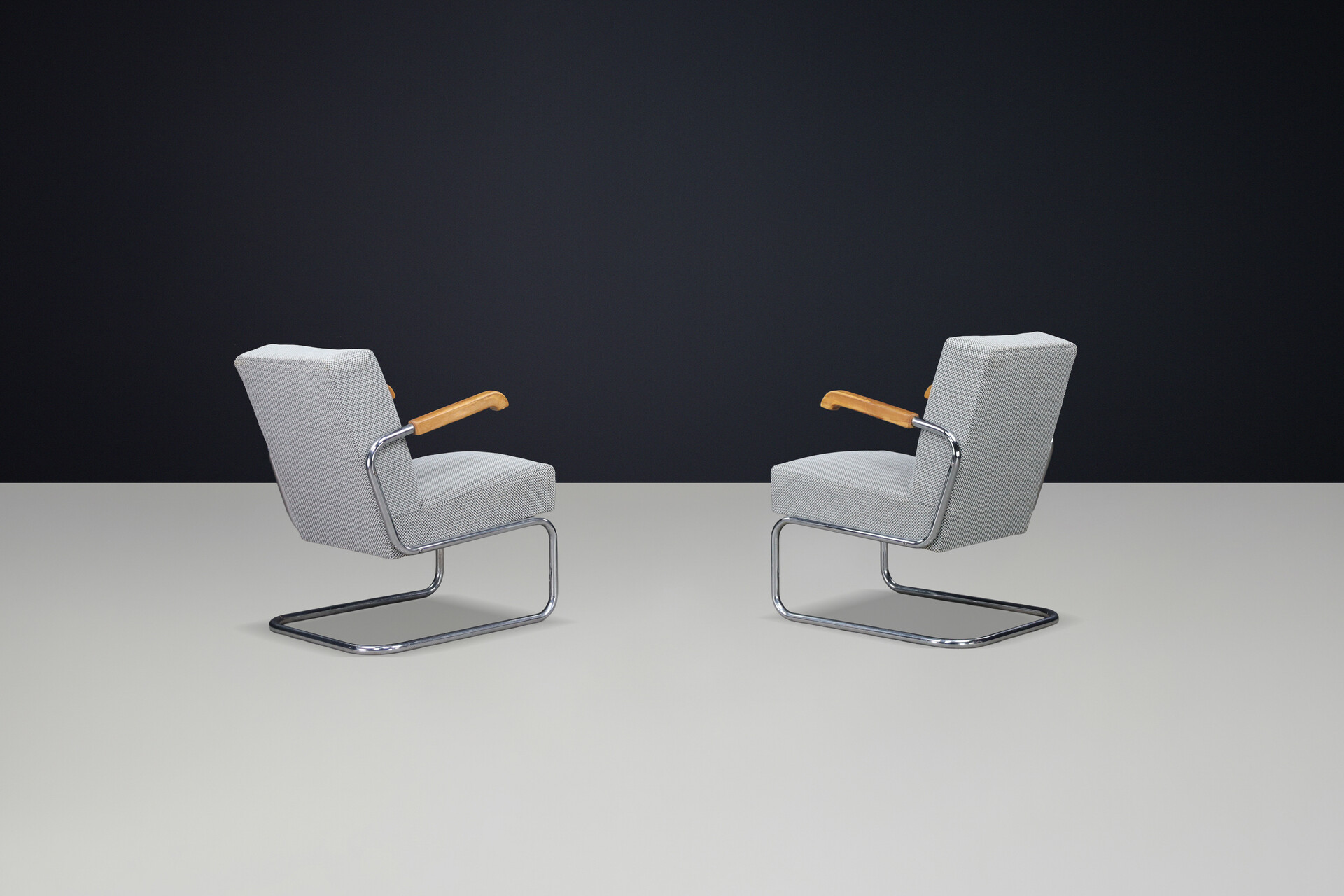 Functionalist Cantilever Armchairs with Wooden Armrests, Cz 1930 Early-20th century