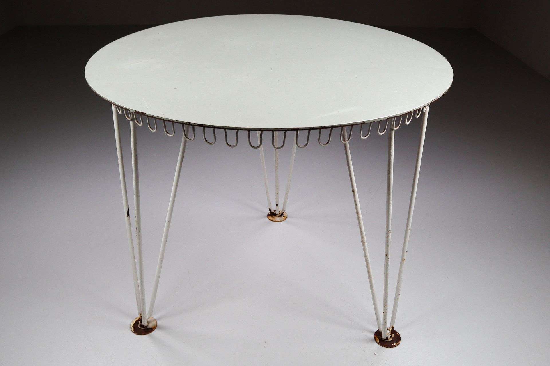 Garden/Patio Iron round table France 1960s Mid-20th century
