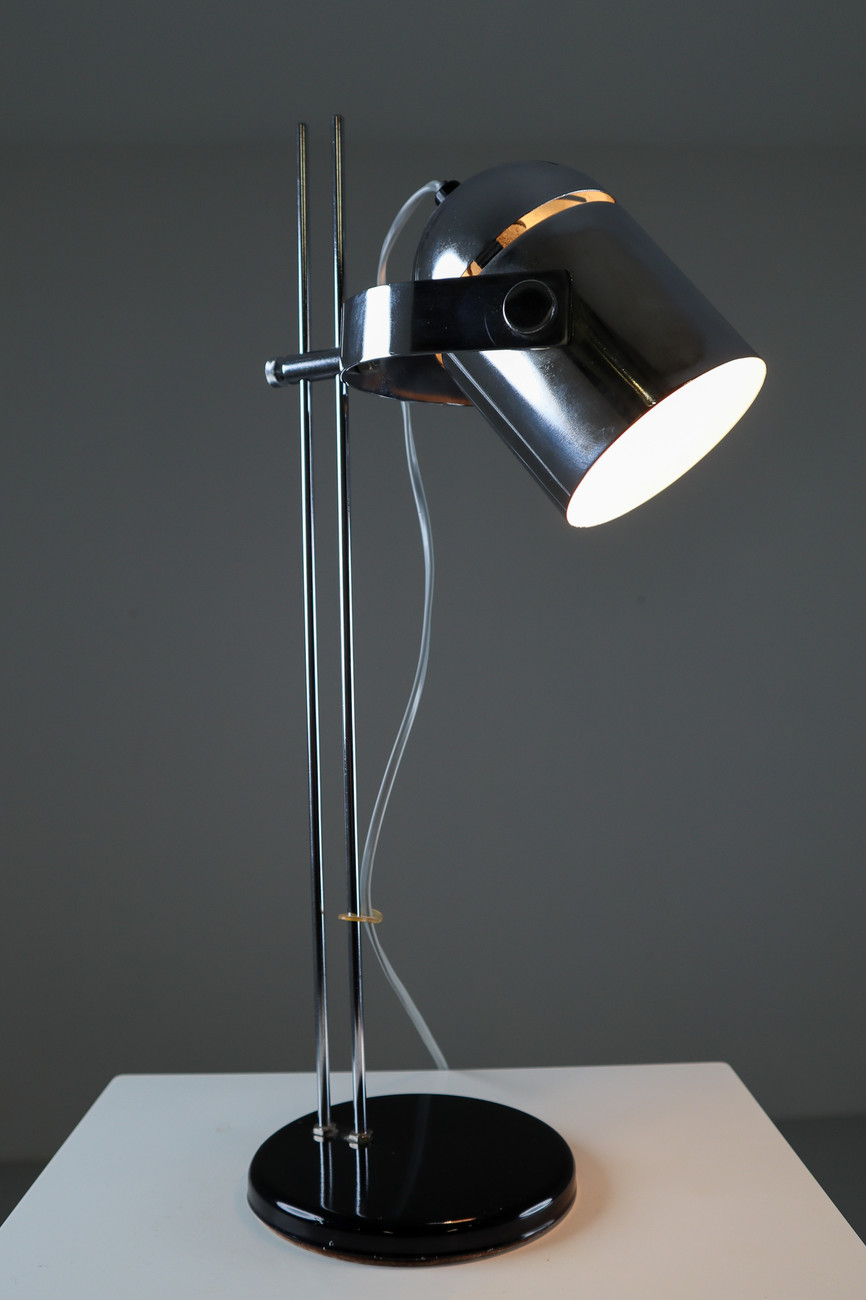 German Steel Adjustable Height Desk Lamp, circa 1970s 