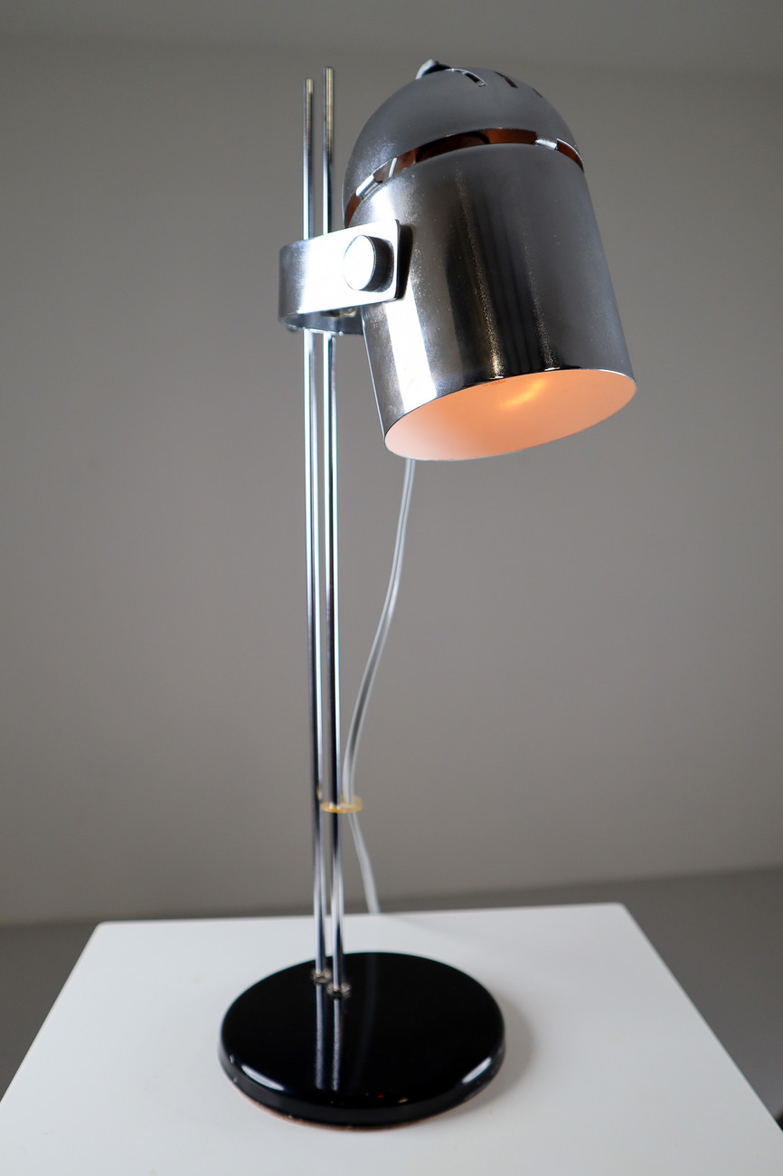 German Steel Adjustable Height Desk Lamp, circa 1970s 