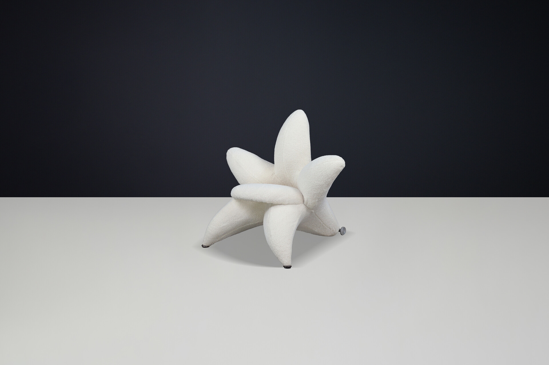 Getsuen “Lily” Chair by Masanori Umeda for Edra, Italy, 1990 Late-20th century