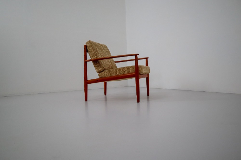 Grete Jalk Teak Scandinavian Modern Lounge Chair for France & Søn 1960s