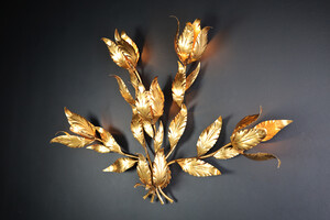 Hollywood regency Monumental Hans Kogl Leaf Wall Sconce, Geramny 1970's Late-20th century