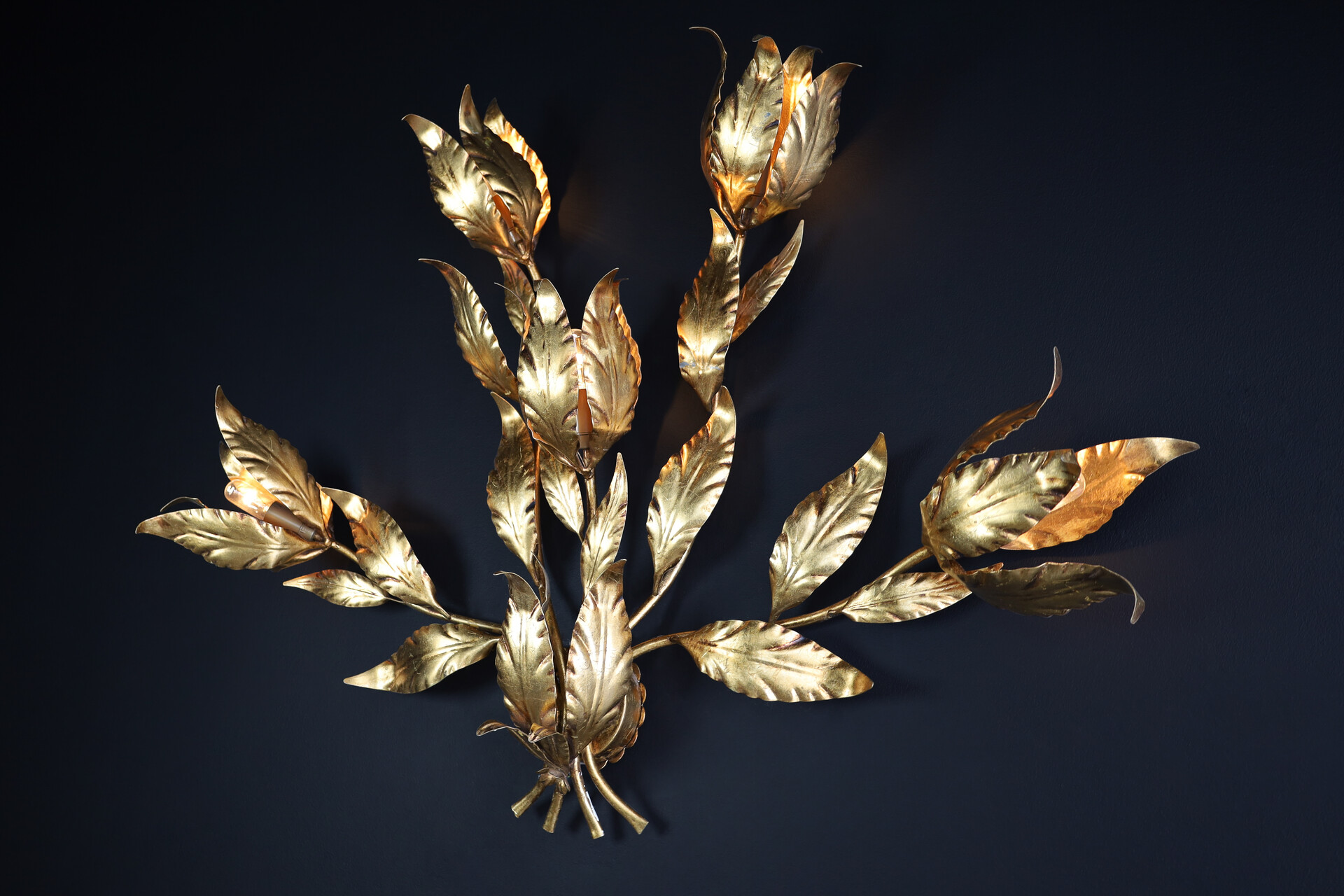 Hollywood regency Monumental Hans Kogl Leaf Wall Sconce, Geramny 1970's Late-20th century