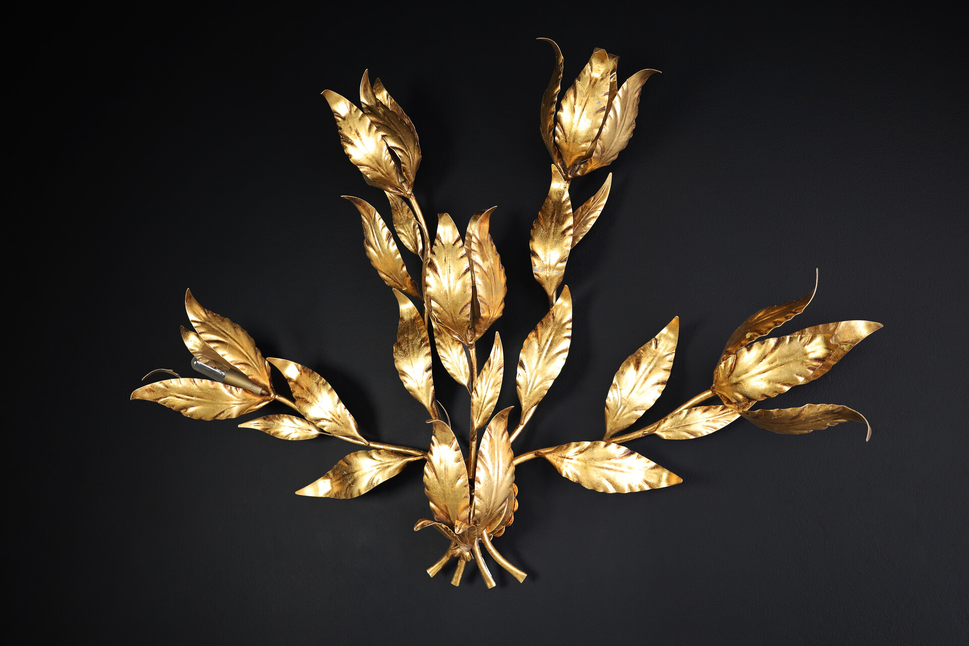 Hollywood regency Monumental Hans Kogl Leaf Wall Sconce, Geramny 1970's Late-20th century
