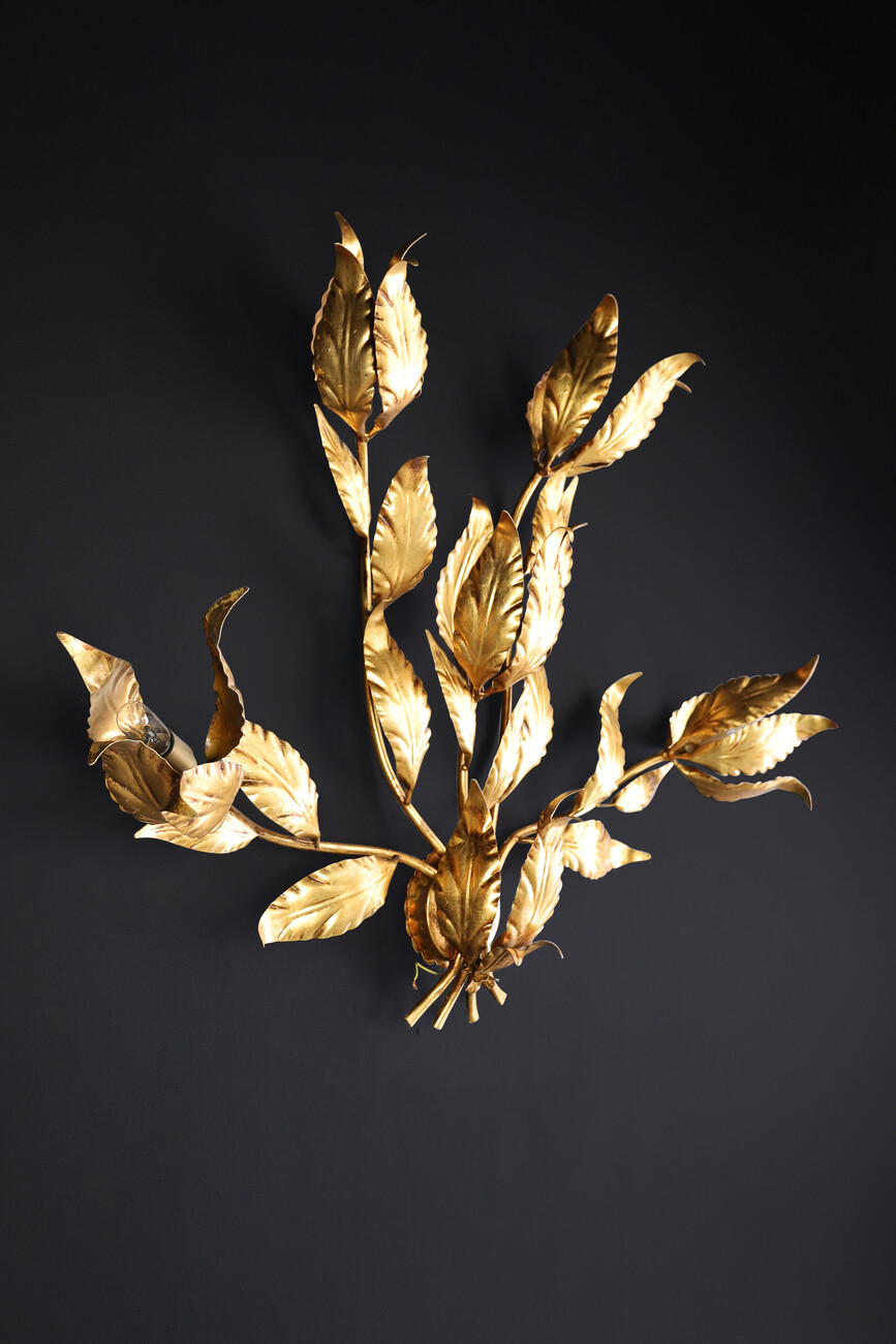 Hollywood regency Monumental Hans Kogl Leaf Wall Sconce, Geramny 1970's Late-20th century
