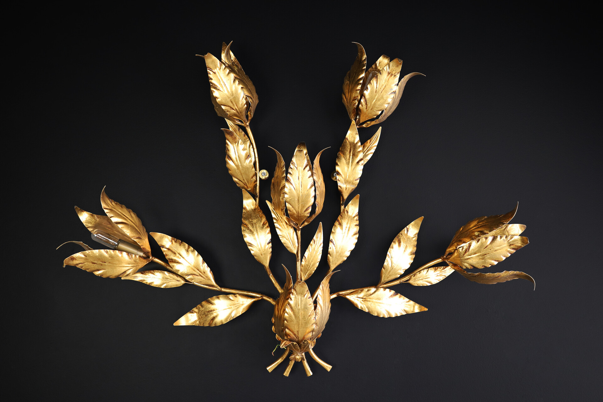 Hollywood regency Monumental Hans Kogl Leaf Wall Sconce, Geramny 1970's Late-20th century