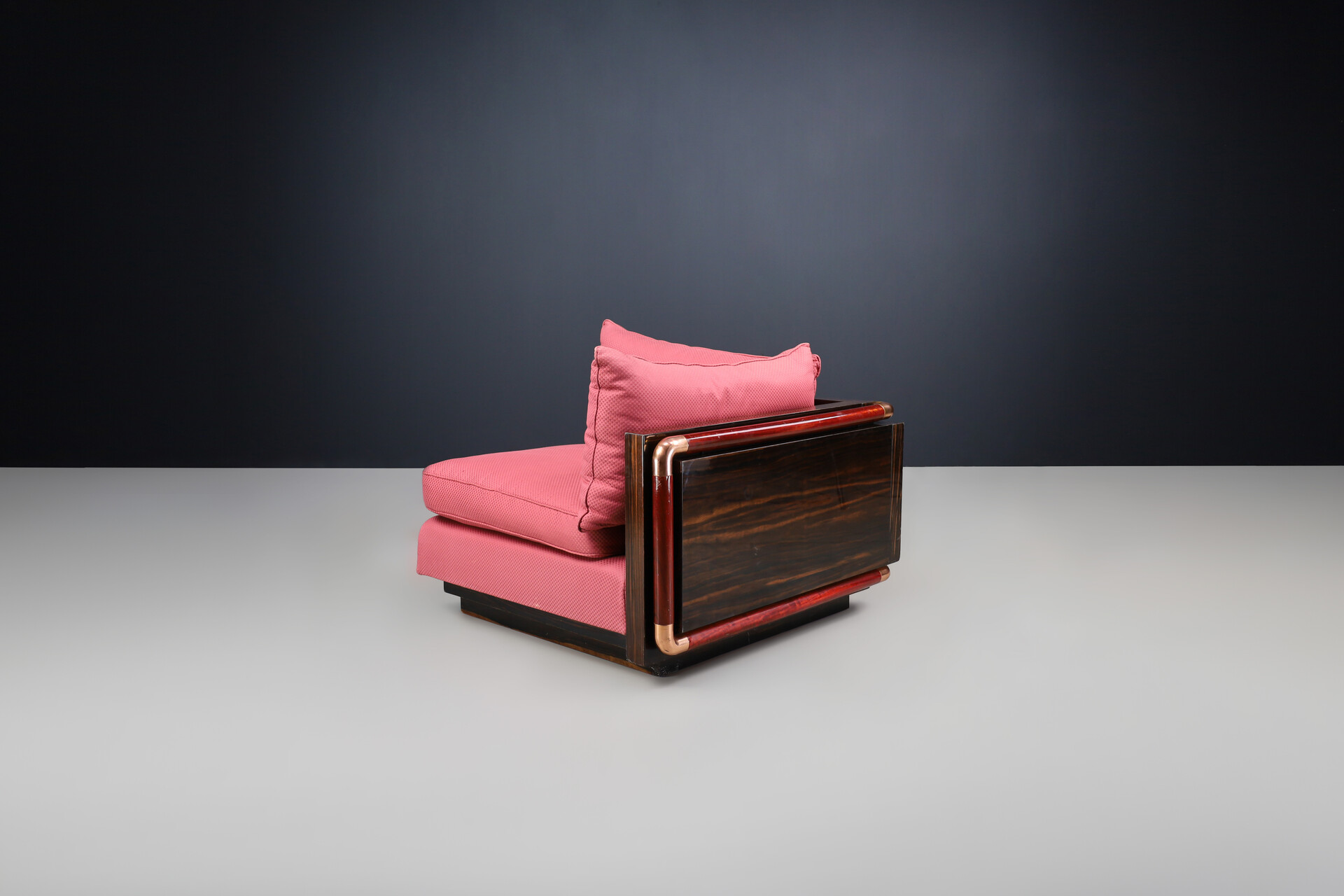 Hollywood regency Paolo Barracchia sofa for Roman Deco from the line of ‘Ebony Padouk Ensemble’ italy 1970s Late-19th century