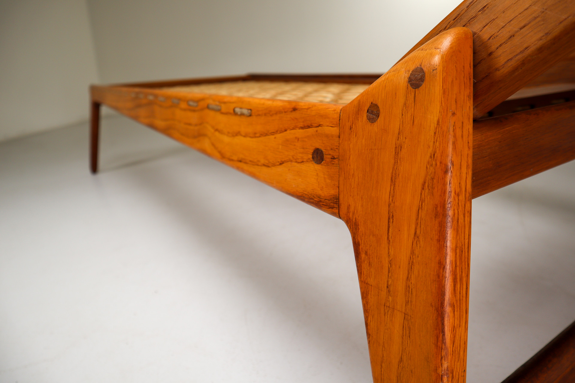 Hunting daybed in solid oak Germany 1950s Mid-20th century
